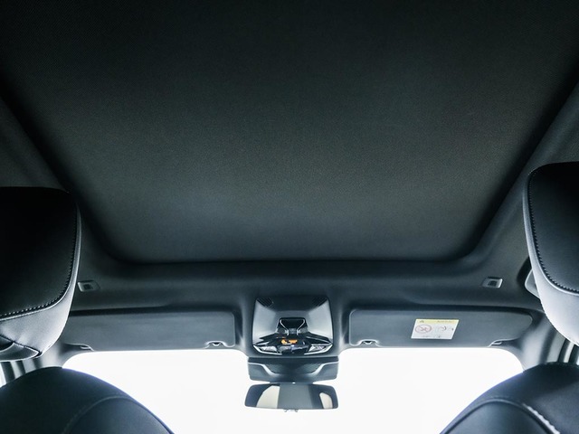 BMW X1 sDrive20d color Gris Plata. Año 2024. 120KW(163CV). Diésel. En concesionario Oliva Motor Tarragona de Tarragona