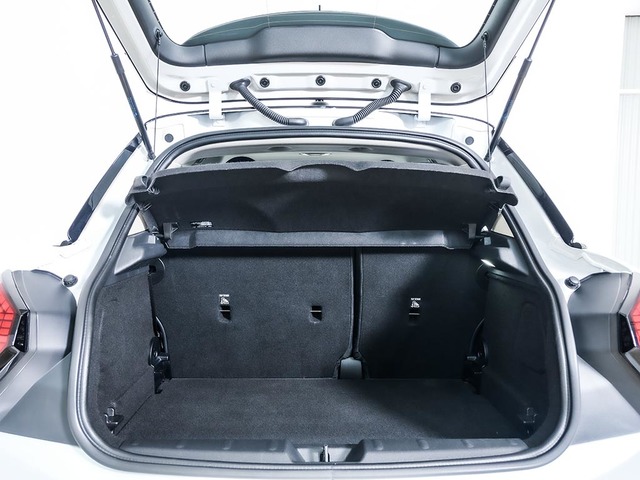 fotoG 17 del MINI MINI 5 Puertas Cooper C 115 kW (156 CV) 156cv Gasolina del 2025 en Tarragona