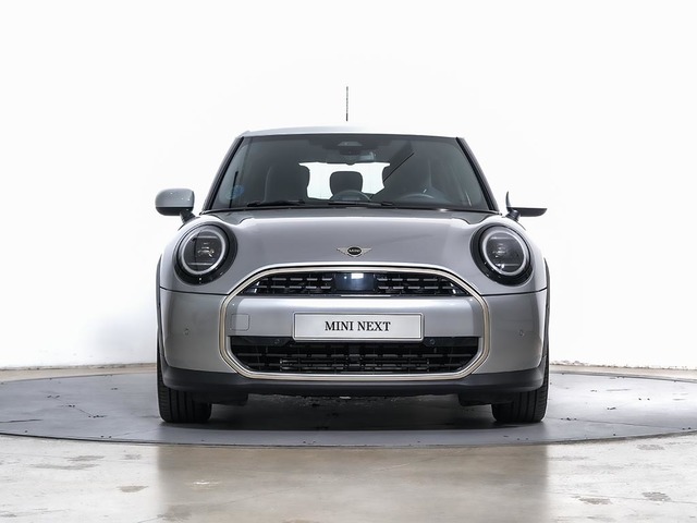 fotoG 1 del MINI MINI 5 Puertas Cooper C 115 kW (156 CV) 156cv Gasolina del 2025 en Tarragona