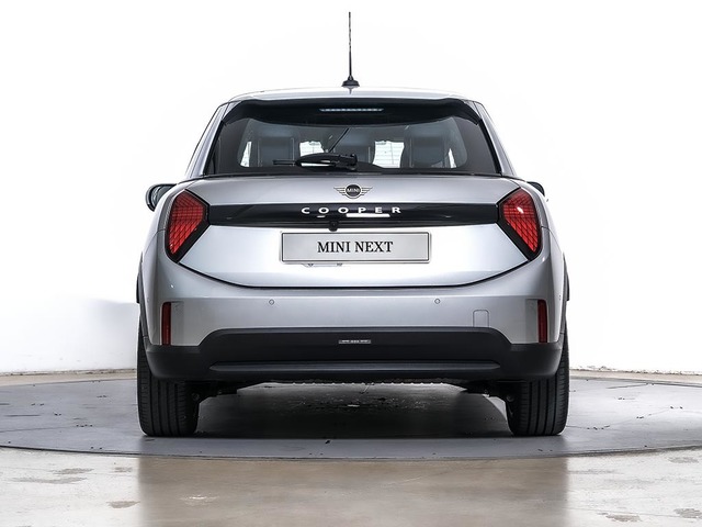 fotoG 4 del MINI MINI 5 Puertas Cooper C 115 kW (156 CV) 156cv Gasolina del 2025 en Tarragona