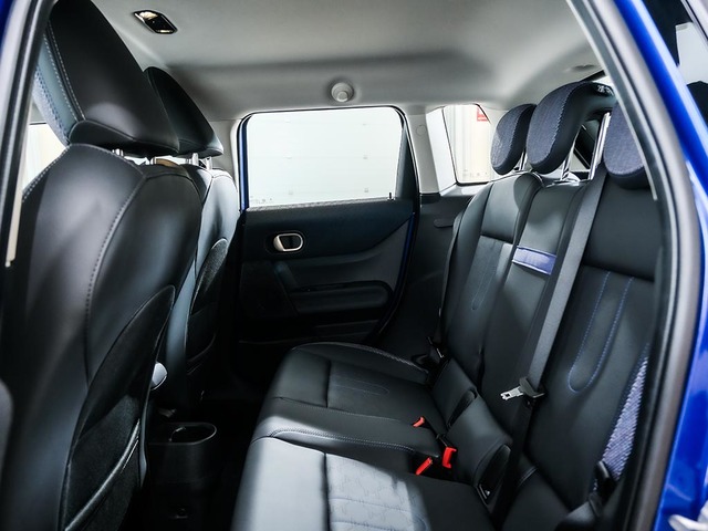 fotoG 8 del MINI MINI 5 Puertas Cooper C 115 kW (156 CV) 156cv Gasolina del 2025 en Tarragona