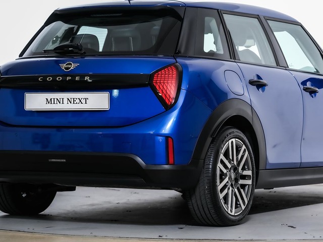 fotoG 12 del MINI MINI 5 Puertas Cooper C 115 kW (156 CV) 156cv Gasolina del 2025 en Tarragona