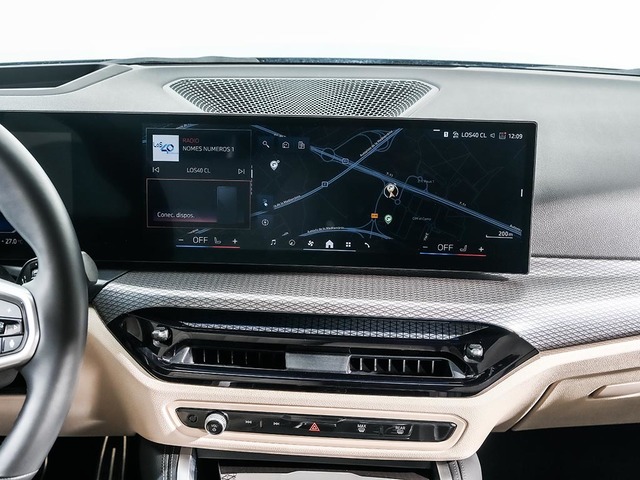 BMW i4 eDrive40 color Negro. Año 2025. 250KW(340CV). Eléctrico. En concesionario Oliva Motor Tarragona de Tarragona