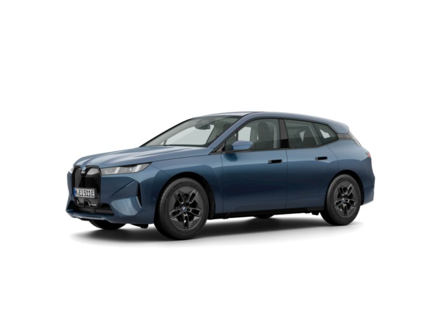 BMW iX xDrive45 color Azul. Año 2025. 300KW(408CV). Eléctrico. En concesionario BYmyCAR Madrid - Alcalá de Madrid
