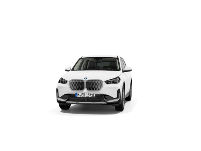 BMW iX1 xDrive30 color Blanco. Año 2025. 230KW(313CV). Eléctrico. En concesionario BYmyCAR Madrid - Algete de Madrid