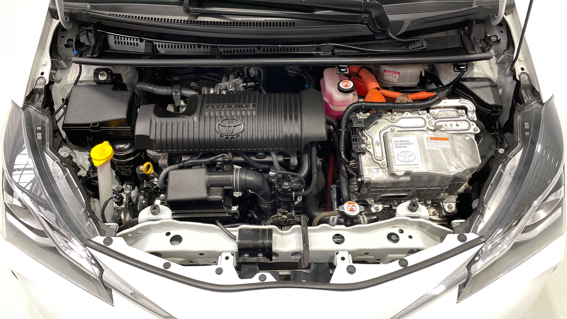 Toyota Yaris 1.5 100H en Barcelona