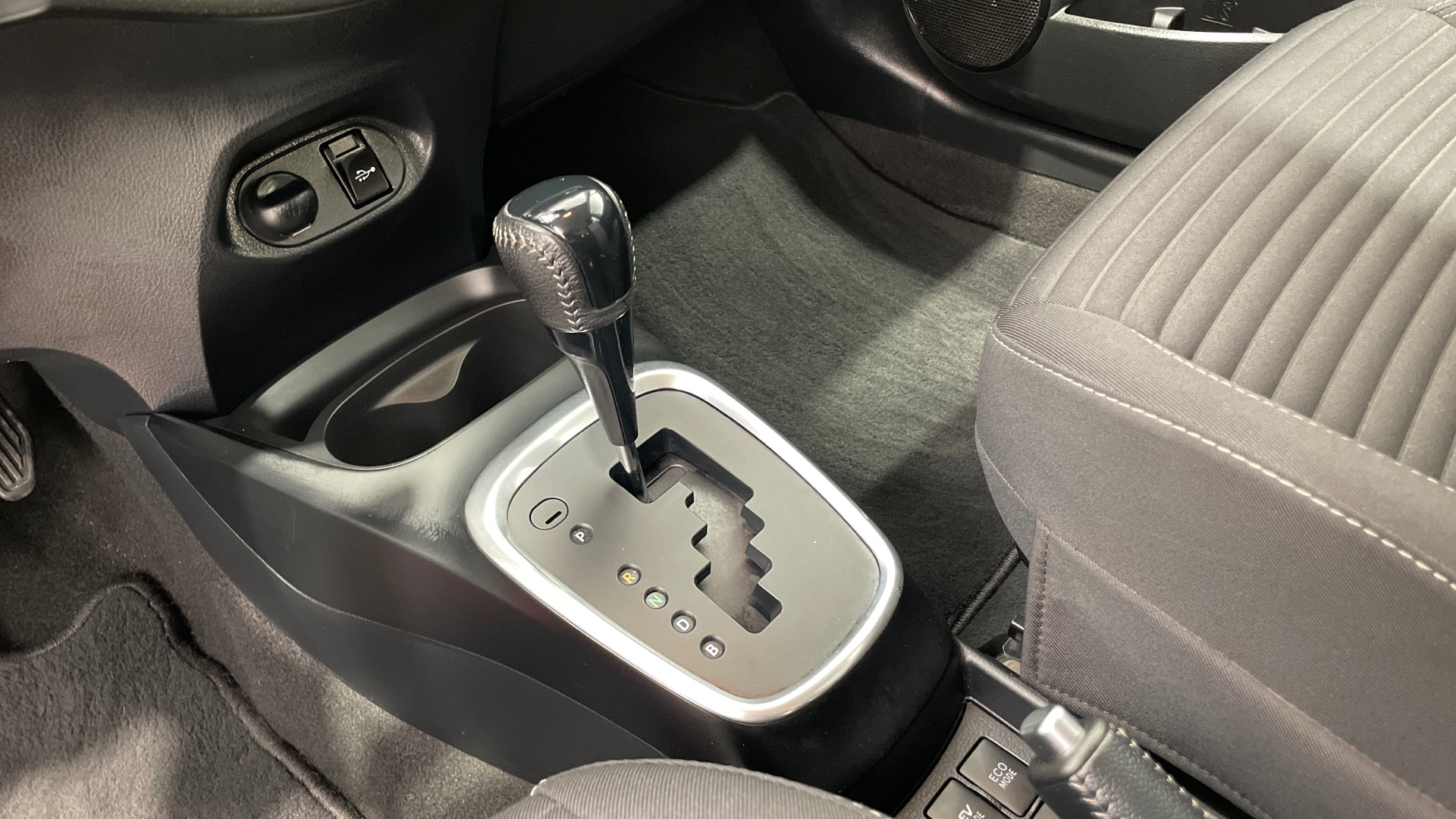 Toyota Yaris 1.5 100H en Barcelona