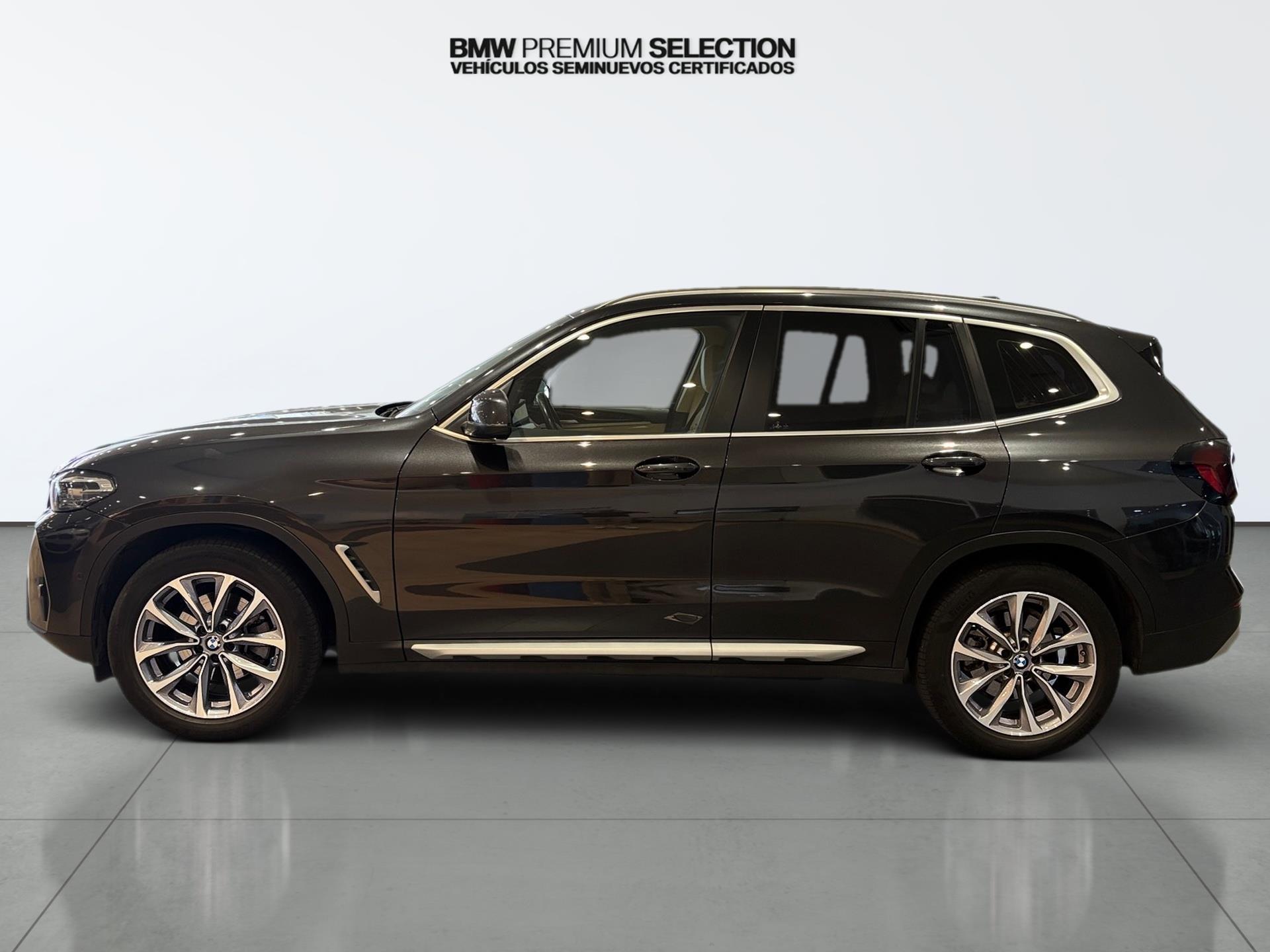 BMW X3 xDrive20d color Gris. Año 2022. 140KW(190CV). Diésel. En concesionario Automotor Costa, S.L.U. de Almería
