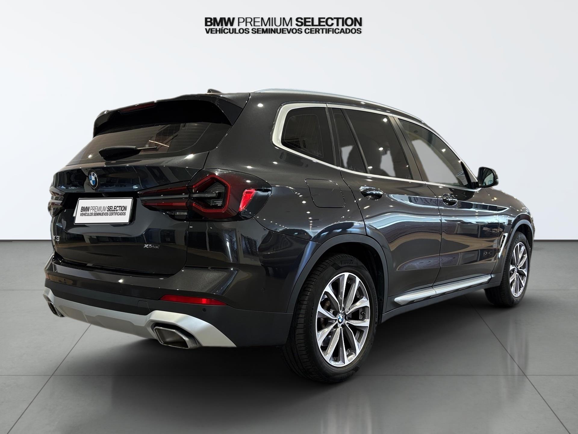 BMW X3 xDrive20d color Gris. Año 2022. 140KW(190CV). Diésel. En concesionario Automotor Costa, S.L.U. de Almería