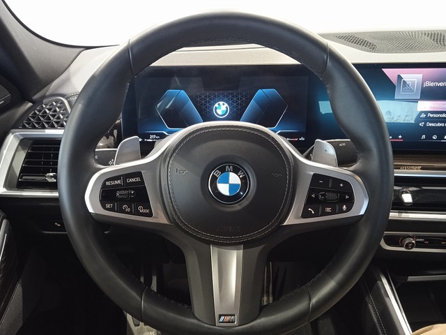 BMW X6 xDrive30d color Blanco. Año 2024. 210KW(286CV). Diésel. En concesionario Albamocion S.L. ALBACETE de Albacete