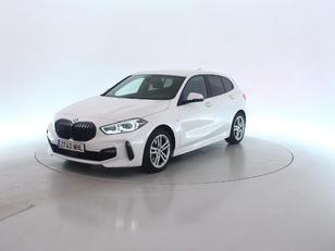 BMW Serie 1 118i color Blanco. Año 2023. 103KW(140CV). Gasolina. 