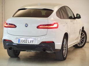 BMW X4 xDrive20d color Blanco. Año 2022. 140KW(190CV). Diésel. 