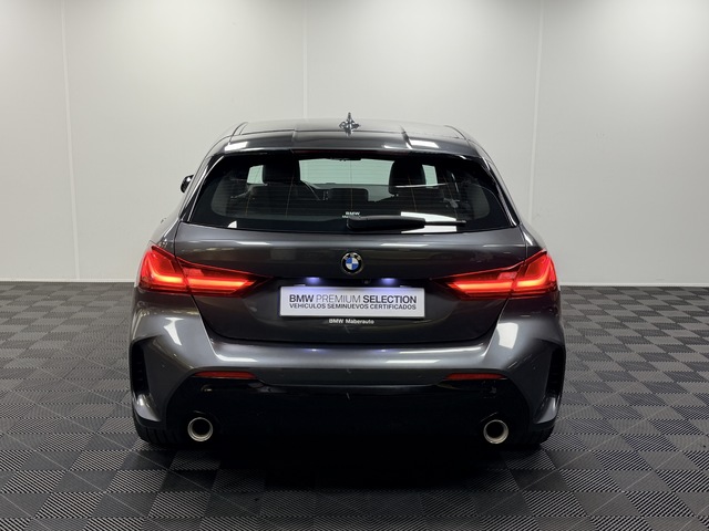 BMW Serie 1 118d color Gris. Año 2021. 110KW(150CV). Diésel. En concesionario Maberauto de Castellón