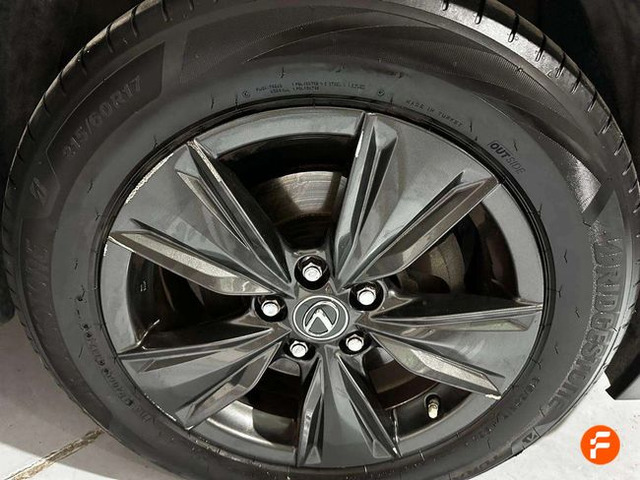 Foto 22 Lexus UX 250h Business Navigation 2WD 135 kW (184 CV)