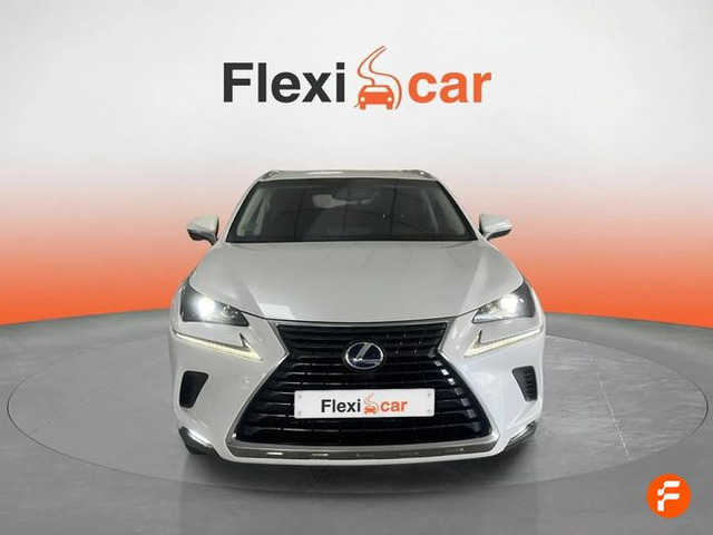 Foto 2 Lexus NX 300h Business Navigation 2WD 145 kW (197 CV)