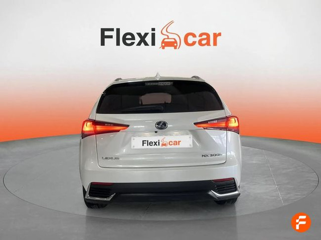 Foto 7 Lexus NX 300h Business Navigation 2WD 145 kW (197 CV)