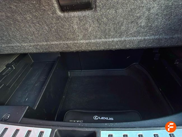 Foto 22 Lexus NX 300h Business Navigation 2WD 145 kW (197 CV)