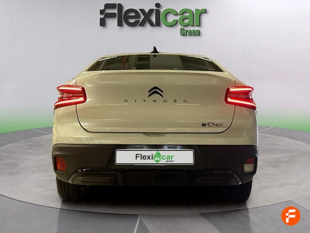 Foto 5 Citroen ë-C4 X 50KWh eléctrico Business Edition 100 kW (136 CV)