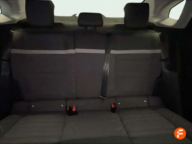 Foto 13 Citroen ë-C4 X 50KWh eléctrico Business Edition 100 kW (136 CV)