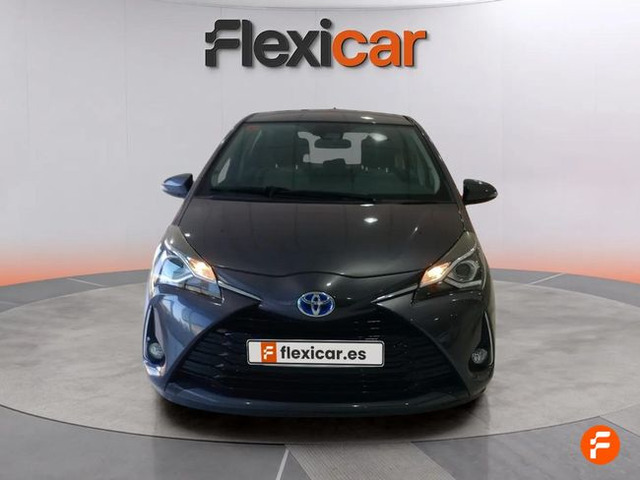 Foto 2 Toyota Yaris 1.5 100H Active Tech 74 kW (100 CV)