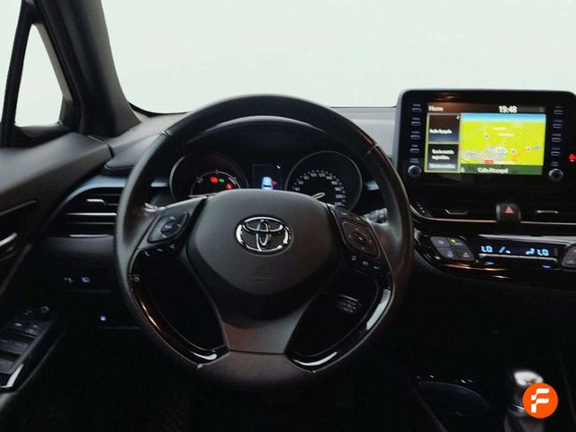 Foto 9 Toyota C-HR 180H Advance 135 kW (184 CV)