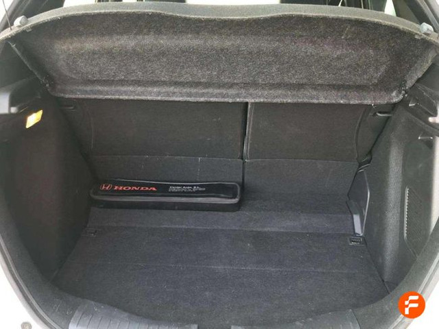 Foto 16 Honda Jazz 1.5 i-MMD Comfort 80 kW (109 CV)