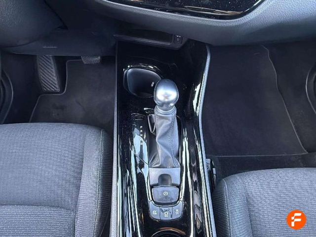 Foto 14 Toyota C-HR 1.8 125H Active 90 kW (122 CV)