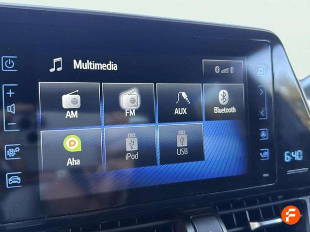 Foto 20 Toyota C-HR 1.8 125H Active 90 kW (122 CV)