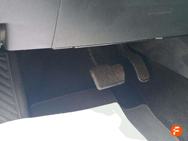 Foto 25 Toyota C-HR 1.8 125H Advance 90 kW (122 CV)