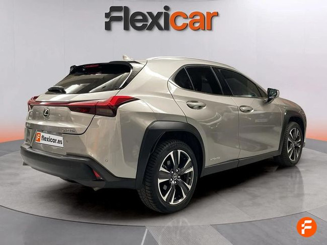 Foto 9 Lexus UX 250h Premium 135 kW (184 CV)