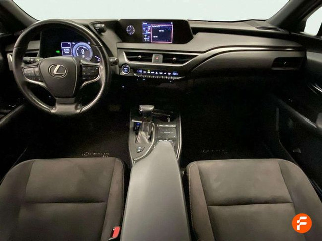 Foto 15 Lexus UX 250h Premium 135 kW (184 CV)