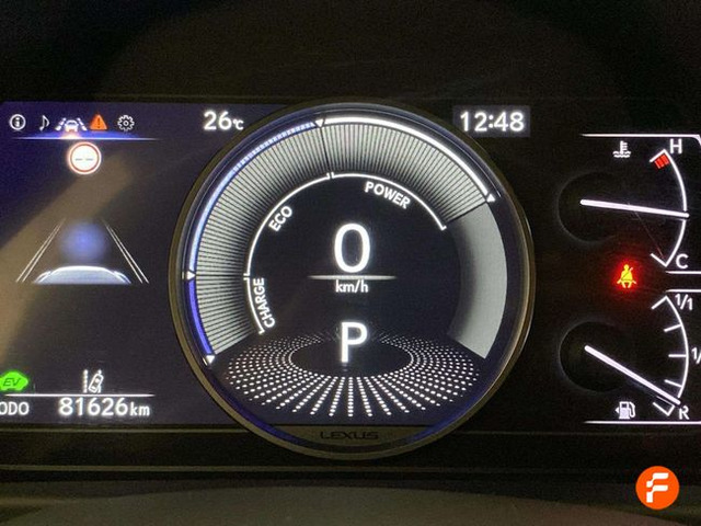 Foto 25 Lexus UX 250h Premium 135 kW (184 CV)