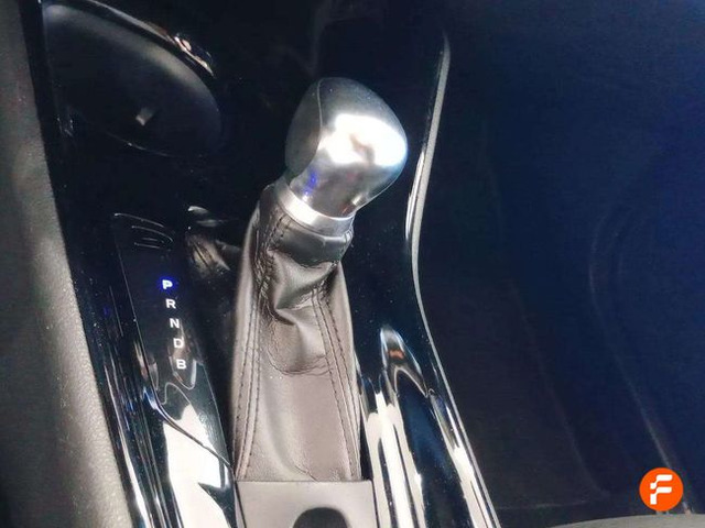 Foto 15 Toyota C-HR 1.8 125H Advance 90 kW (122 CV)