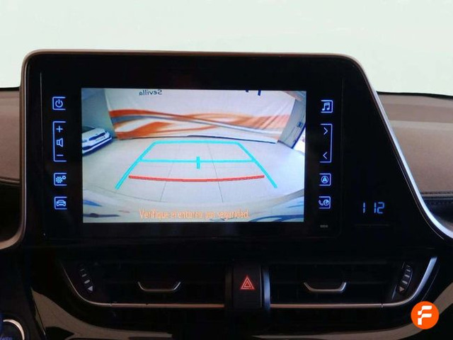 Foto 17 Toyota C-HR 1.8 125H Advance 90 kW (122 CV)