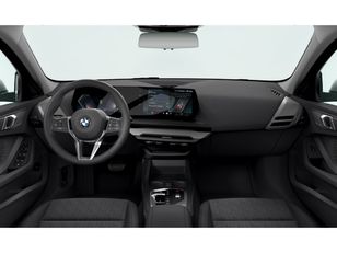 Fotos de BMW Serie 1 118d color Blanco. Año 2025. 110KW(150CV). Diésel. En concesionario Ceres Motor S.L. de Cáceres