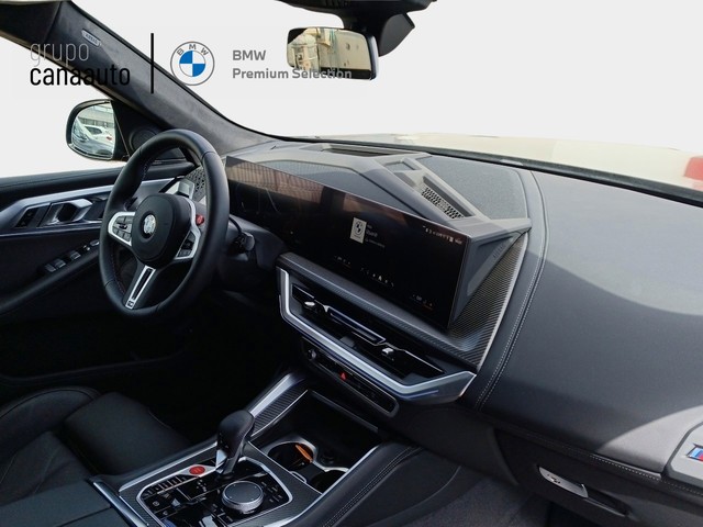 BMW XM 50e color Negro. Año 2025. 350KW(476CV). Híbrido Electro/Gasolina. En concesionario DEMO de Sta. C. Tenerife