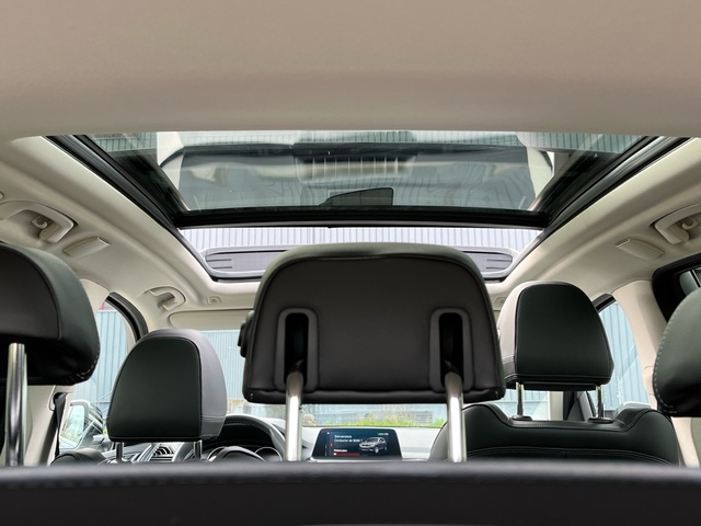 BMW X3 xDrive20d color Negro. Año 2021. 140KW(190CV). Diésel. En concesionario Celtamotor Vigo de Pontevedra