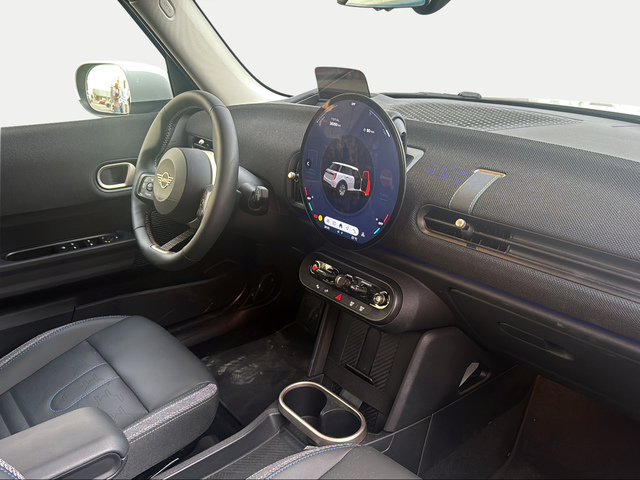 fotoG 7 del MINI MINI 5 Puertas Cooper C 115 kW (156 CV) 156cv Gasolina del 2025 en Granada