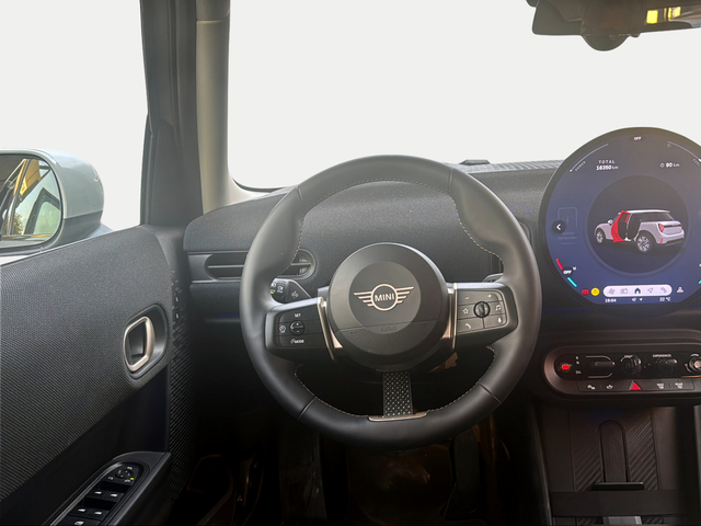 fotoG 17 del MINI MINI 5 Puertas Cooper C 115 kW (156 CV) 156cv Gasolina del 2025 en Granada