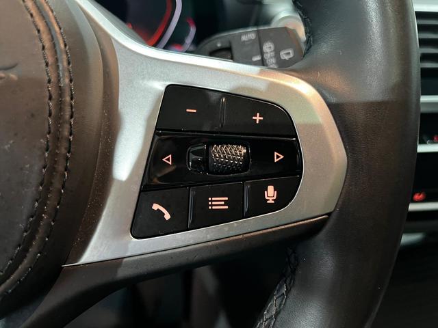 BMW X3 xDrive20d color Gris. Año 2020. 140KW(190CV). Diésel. En concesionario Unicars Ponent de Lleida