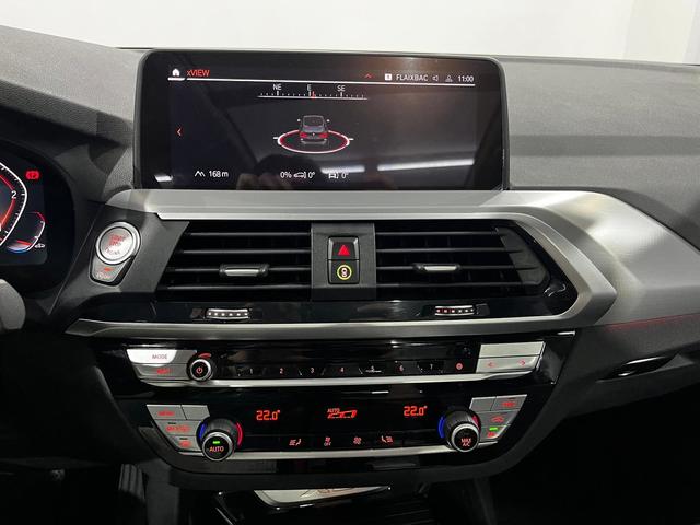 BMW X3 xDrive20d color Gris. Año 2020. 140KW(190CV). Diésel. En concesionario Unicars Ponent de Lleida