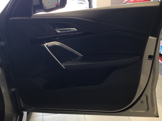 BMW X1 sDrive18d color Gris Plata. Año 2024. 110KW(150CV). Diésel. En concesionario BYmyCAR Madrid - Alcalá de Madrid