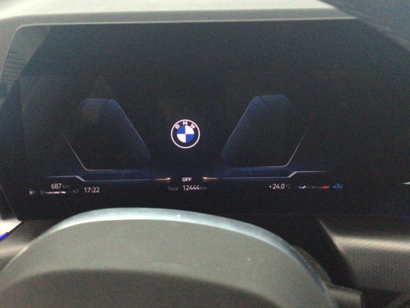 BMW X1 sDrive20d color Azul. Año 2024. 120KW(163CV). Diésel. En concesionario BYmyCAR Madrid - Alcalá de Madrid