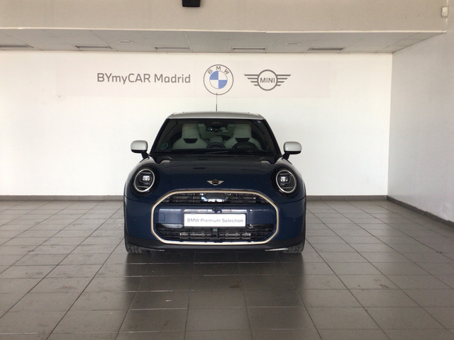 fotoG 1 del MINI MINI 5 Puertas Cooper C 115 kW (156 CV) 156cv Gasolina del 2025 en Madrid