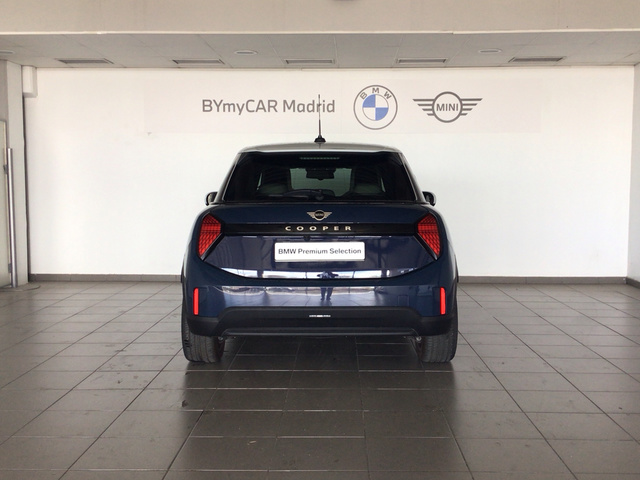fotoG 4 del MINI MINI 5 Puertas Cooper C 115 kW (156 CV) 156cv Gasolina del 2025 en Madrid