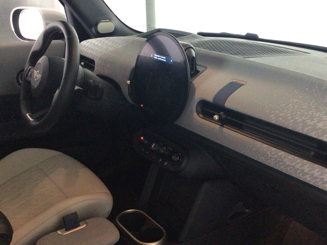 fotoG 7 del MINI MINI 5 Puertas Cooper C 115 kW (156 CV) 156cv Gasolina del 2025 en Madrid