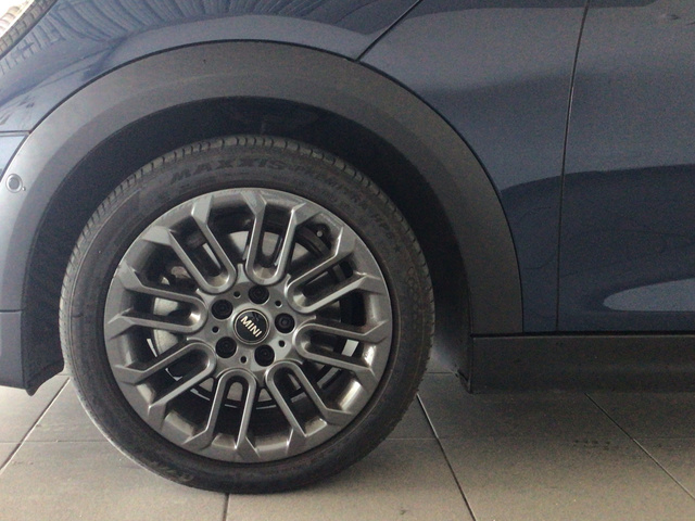 fotoG 11 del MINI MINI 5 Puertas Cooper C 115 kW (156 CV) 156cv Gasolina del 2025 en Madrid