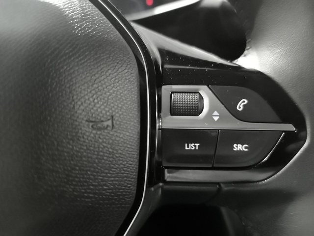 Peugeot 208 PureTech 100 Allure Pack 75 kW (100 CV)