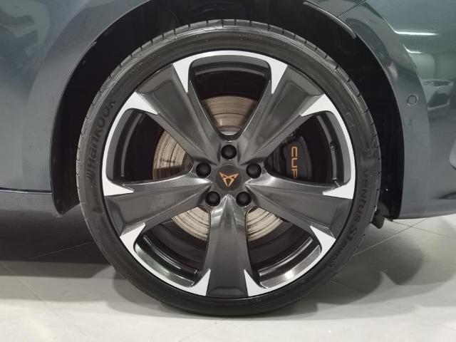 CUPRA Leon Sportstourer 1.5 eTSI DSG 110 kW (150 CV)