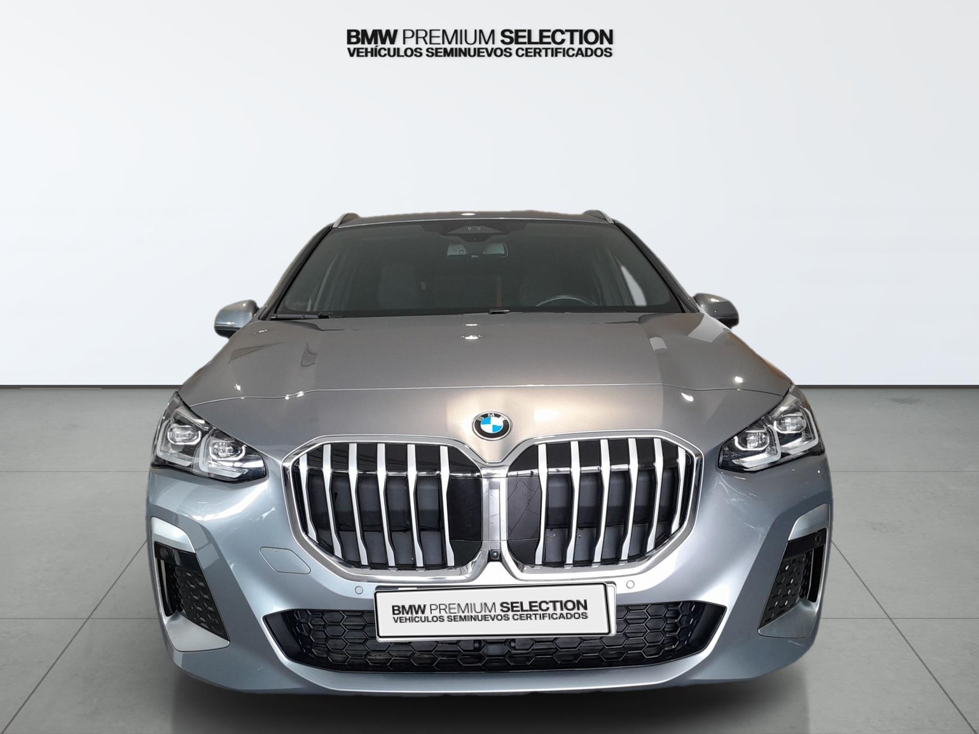 BMW Serie 2 218i Active Tourer color Gris. Año 2022. 100KW(136CV). Gasolina. En concesionario Automotor Premium Fuengirola - Málaga de Málaga